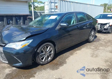 2016 Toyota Camry Se z USA, uszkodzony, nr VIN 4T1BF1FK7GU137540